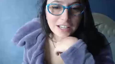 luckylinda23 online show from October 26, 10:27 am