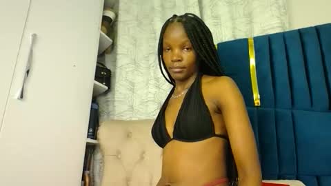Snapshot of luckyy003 chatting on September 26, 9:34 pm brielle online show from September 26, 9:34 pm