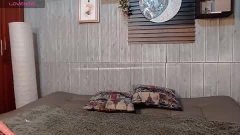 Lucy online show from February 2, 4:42 am