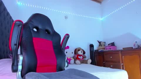 lucy online show from November 23, 9:13 pm