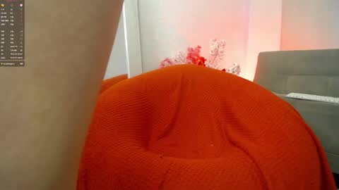 lucy online show from November 22, 8:02 am