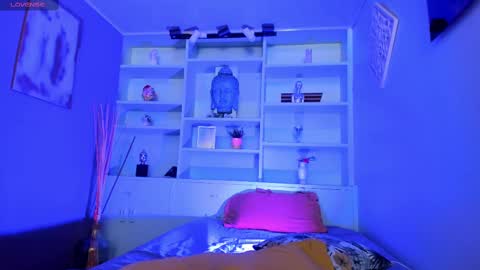 Lucy  online show from February 27, 12:46 am