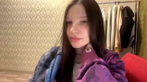 Ella online show from February 3, 2:53 am