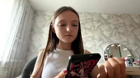 Emily online show from July 28, 2:20 am
