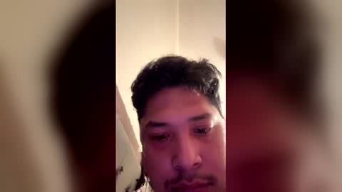 luis5758 online show from December 22, 5:25 am