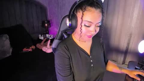       online show from February 13, 10:57 pm