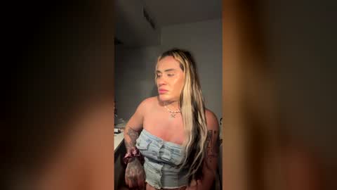 Luisa Monsters online show from May 10, 12:28 am