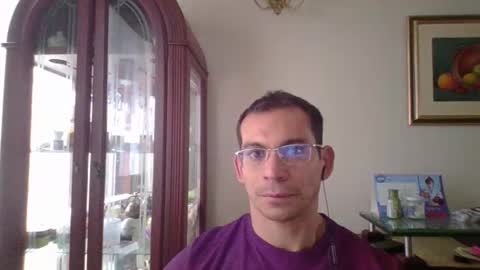 Luis online show from April 22, 8:16 pm