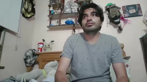 luismiastarot online show from November 19, 2:55 am