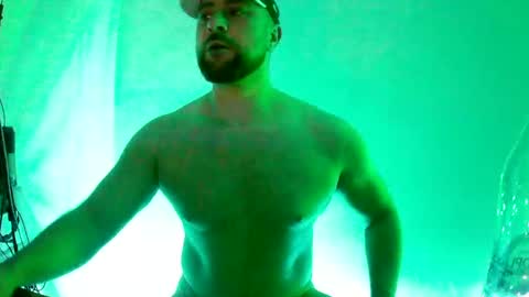 luk_me online show from December 7, 11:29 pm