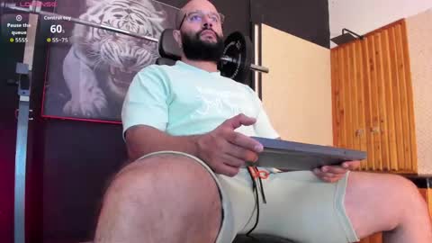 LUKE online show from April 19, 11:44 am