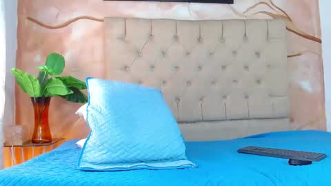 luke_carter online show from April 18, 1:24 pm