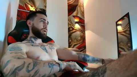 LUKE online show from May 11, 4:04 pm