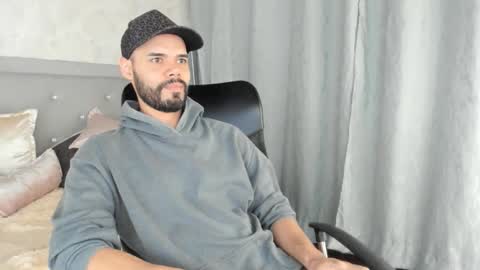 luke diaz7 online show from March 8, 1:50 am