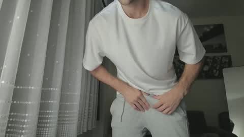 MR. Luke Gunn online show from February 10, 12:13 am