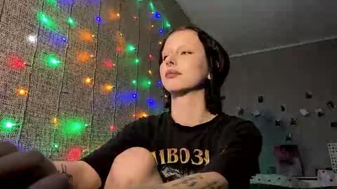 lullypopa online show from October 4, 3:43 pm