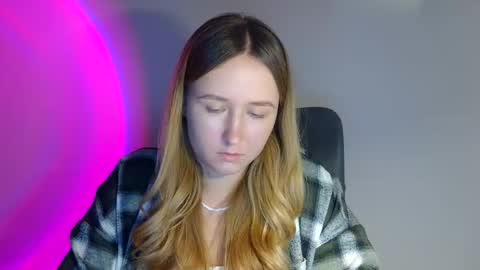 Lulu Baby18 online show from November 24, 7:23 pm