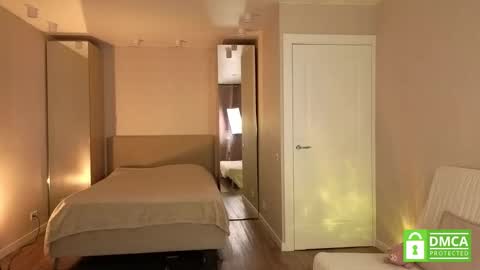 Lulu online show from December 13, 7:53 pm