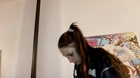 LuluLemons online show from March 25, 1:18 pm