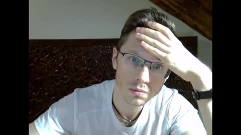 Andrew independent model 2000-0000 CET daily online show from February 27, 8:34 pm