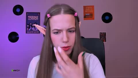 Sweet Lumi online show from May 7, 7:37 am
