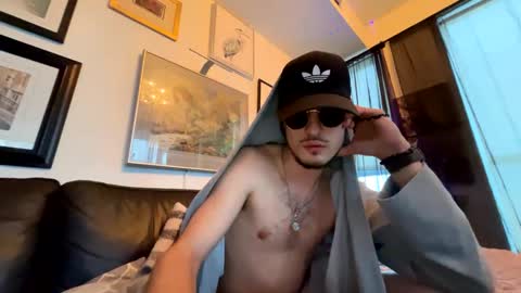 IM STRAIGHT  Only Fans lumiifundz online show from February 3, 6:49 pm