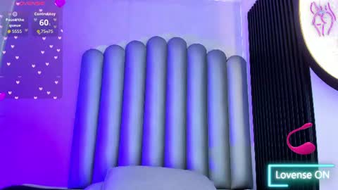 luna_bella_23 online show from June 18, 3:12 am