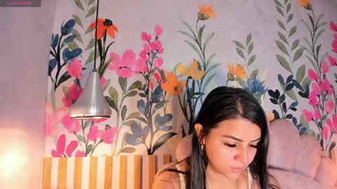 luna_ferrari online show from May 11, 1:07 pm