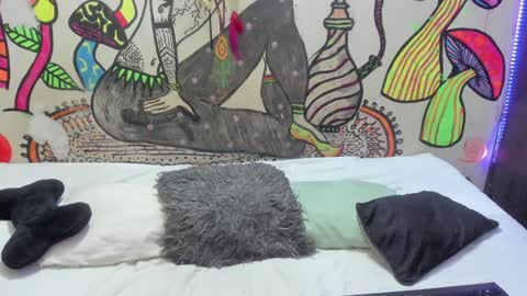 luna_gc online show from February 26, 12:52 am