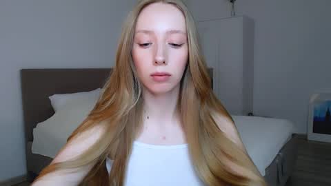 Luna online show from March 2, 7:34 pm