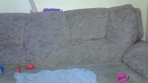 luna_peachy online show from June 8, 7:53 am