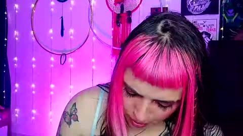 Snapshot of luna_ray420 chatting on February 7, 3:13 am MISS LUNA  online show from February 7, 3:13 am