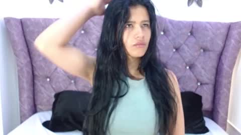 luna_starr69 online show from November 18, 12:41 pm