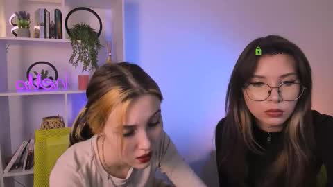 Snapshot of luna_tin chatting on September 23, 7:42 pm Luna online show from September 23, 7:42 pm