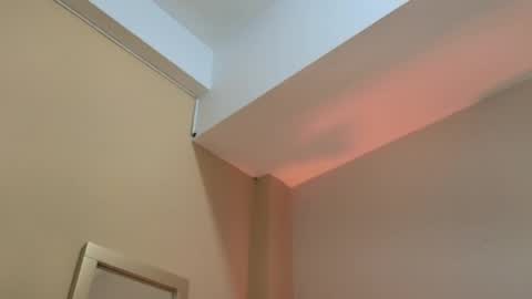 Luna Aspen online show from April 7, 6:10 pm