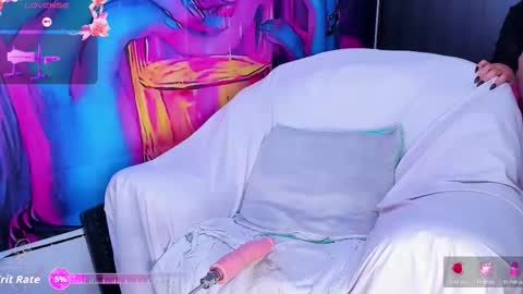 Luna online show from March 19, 6:24 pm