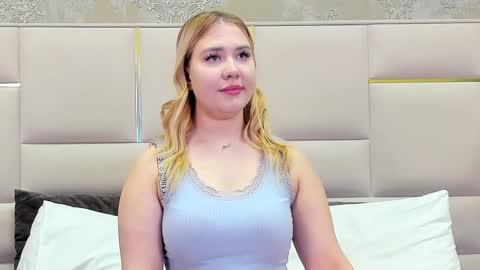 LunaHouston online show from March 7, 4:44 pm