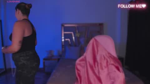 LUNA ROSE online show from December 2, 3:16 am