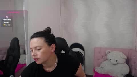 Katty   what ever do you want on my pv is for extra tokens minimi 250 tks ty u for understand online show from September 24, 3:35 am