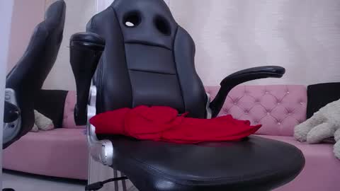 Katty   what ever do you want on my pv is for extra tokens minimi 250 tks ty u for understand online show from March 5, 9:05 am