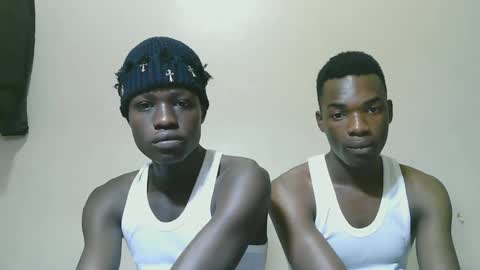 luoislove online show from November 4, 5:20 am