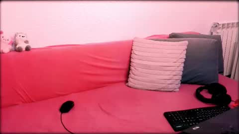 lurosincubus online show from December 4, 8:52 pm