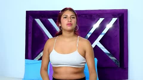 lushy_sweeet online show from November 26, 5:48 am