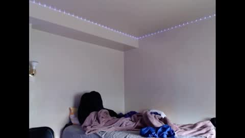 Snapshot of lust_j chatting on September 21, 7:07 pm LUST online show from September 21, 7:07 pm