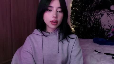 Snapshot of lustful_aprilx chatting on February 19, 12:03 am Valerie  April   online show from February 19, 12:03 am