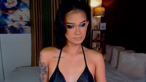 AdriannaFowks online show from January 9, 3:15 am