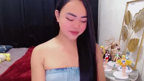 Trina online show from March 13, 6:38 am