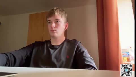 Snapshot of lustviper chatting on October 16, 9:09 am Nik online show from October 16, 9:09 am