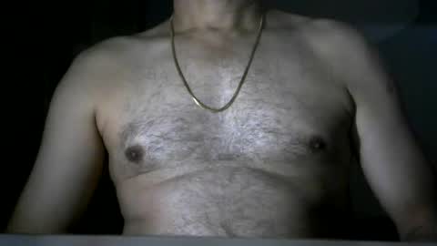 lustyhunk95 online show from May 29, 7:45 pm