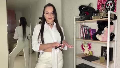 Luci or Lusy online show from August 3, 8:26 pm